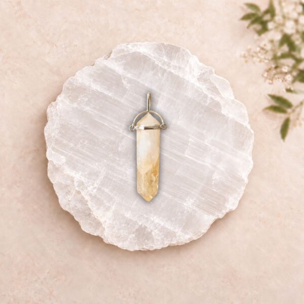 Citrine Pendant for abundance, confidence, manifestation and positive energy