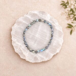 labradorite-bracelet-melbourne Labradorite Beaded Bracelet for intuition, protection and transformation